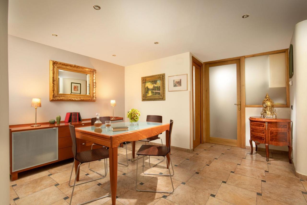 Cappellari Apartments - Campo De' Fiori ローマ エクステリア 写真