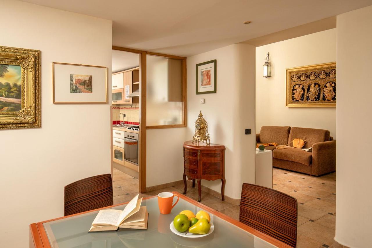 Cappellari Apartments - Campo De' Fiori ローマ エクステリア 写真
