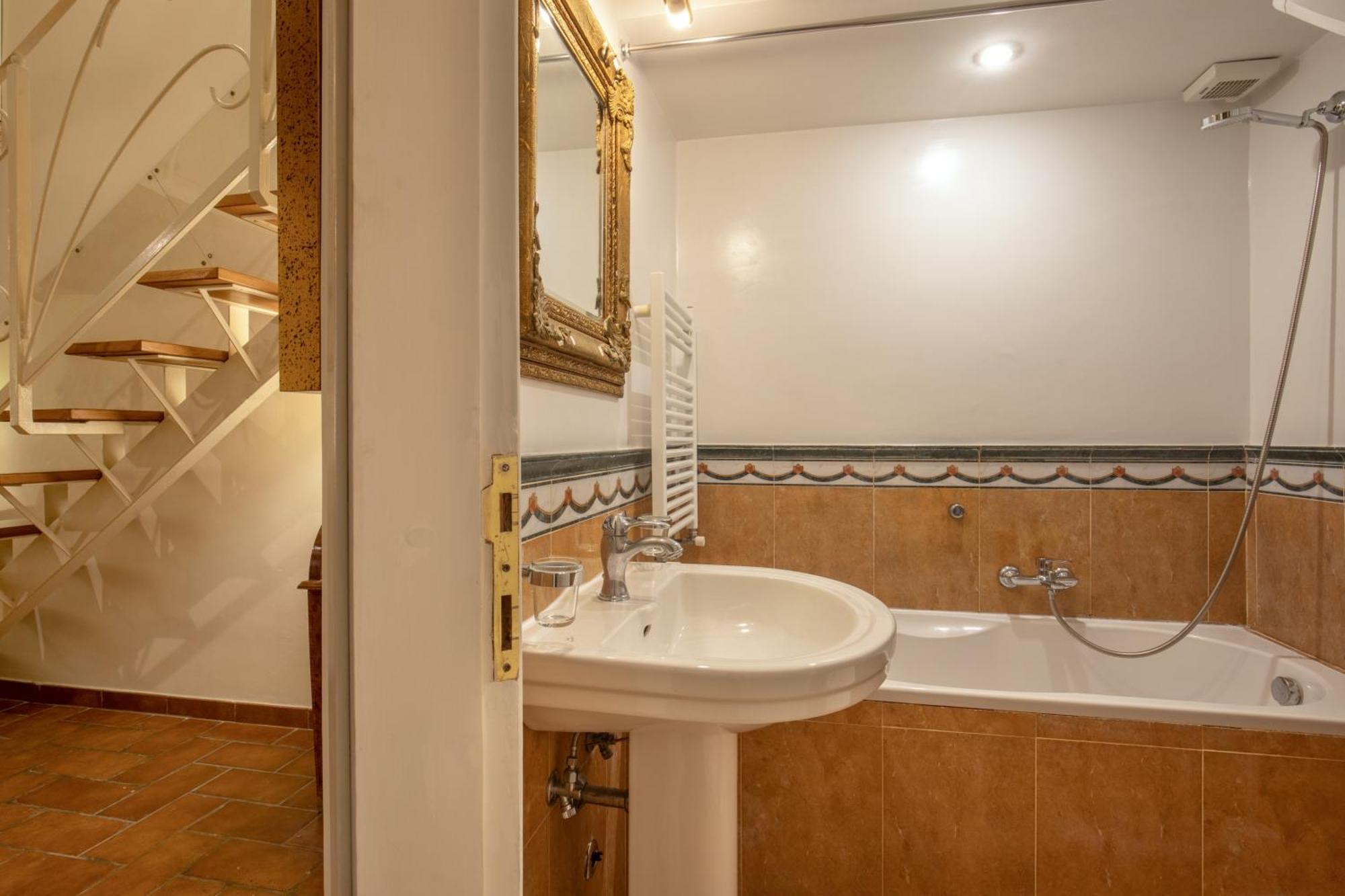 Cappellari Apartments - Campo De' Fiori ローマ エクステリア 写真